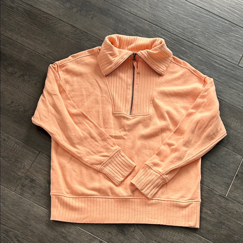 Cute collared quarter zip